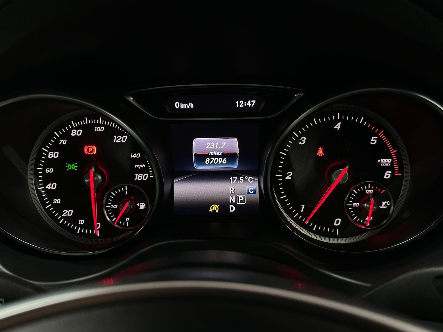 Used Mercedes-Benz GLA 2018 for sale - 76122174: Photo 54