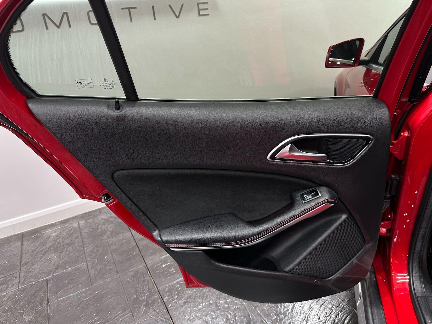 Used Mercedes-Benz GLA 2018 for sale - 76122174: Photo 60