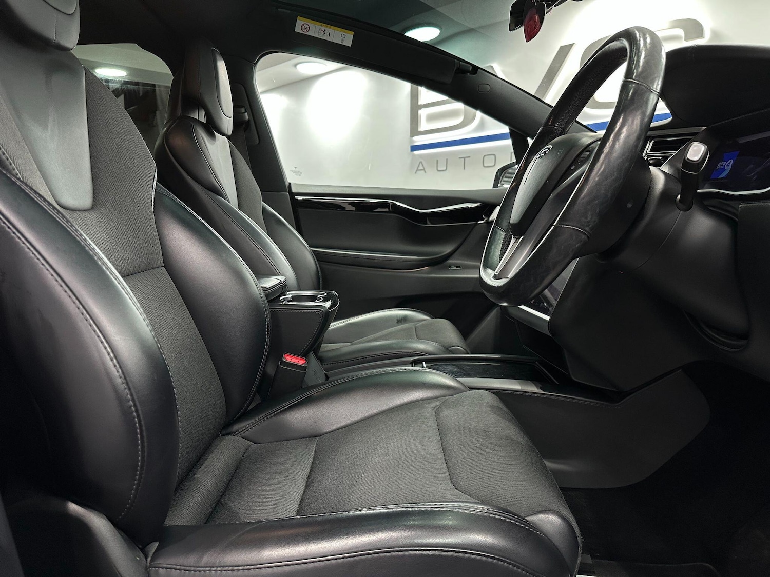 Used Tesla Model X 2018 for sale - 77067257: Photo 34