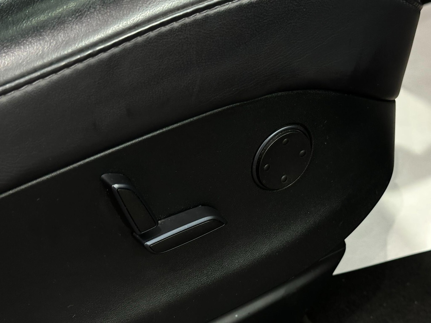 Used Tesla Model X 2018 for sale - 77067257: Photo 35