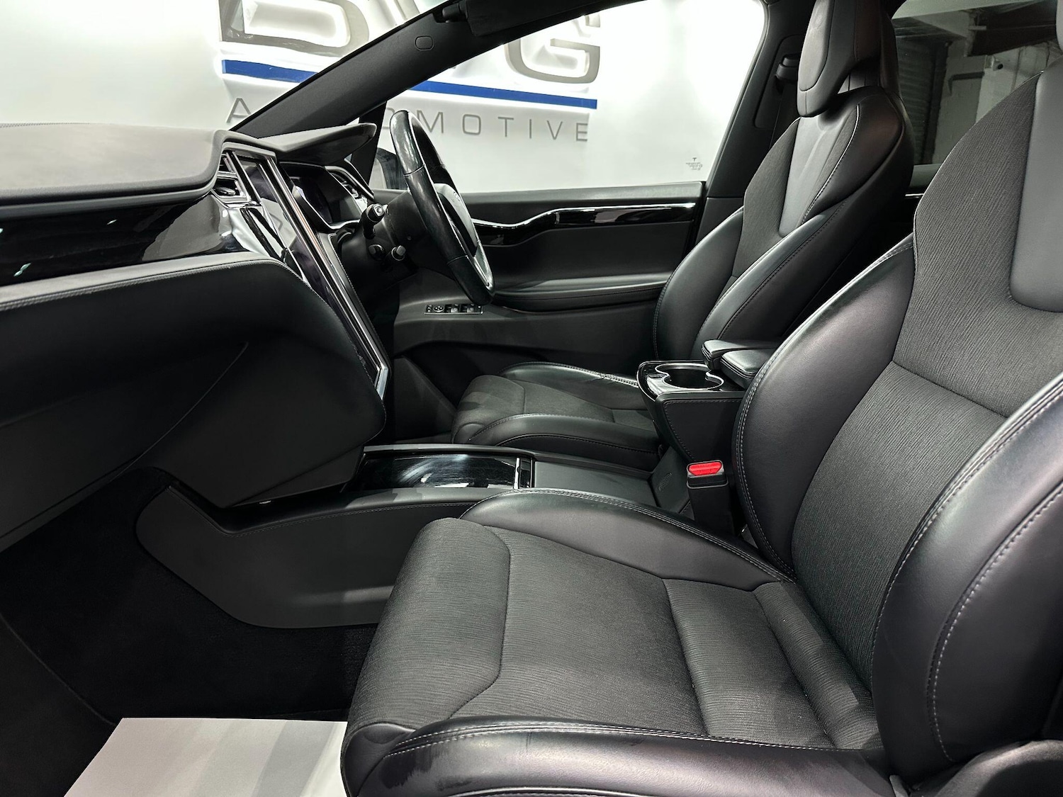 Used Tesla Model X 2018 for sale - 77067257: Photo 71