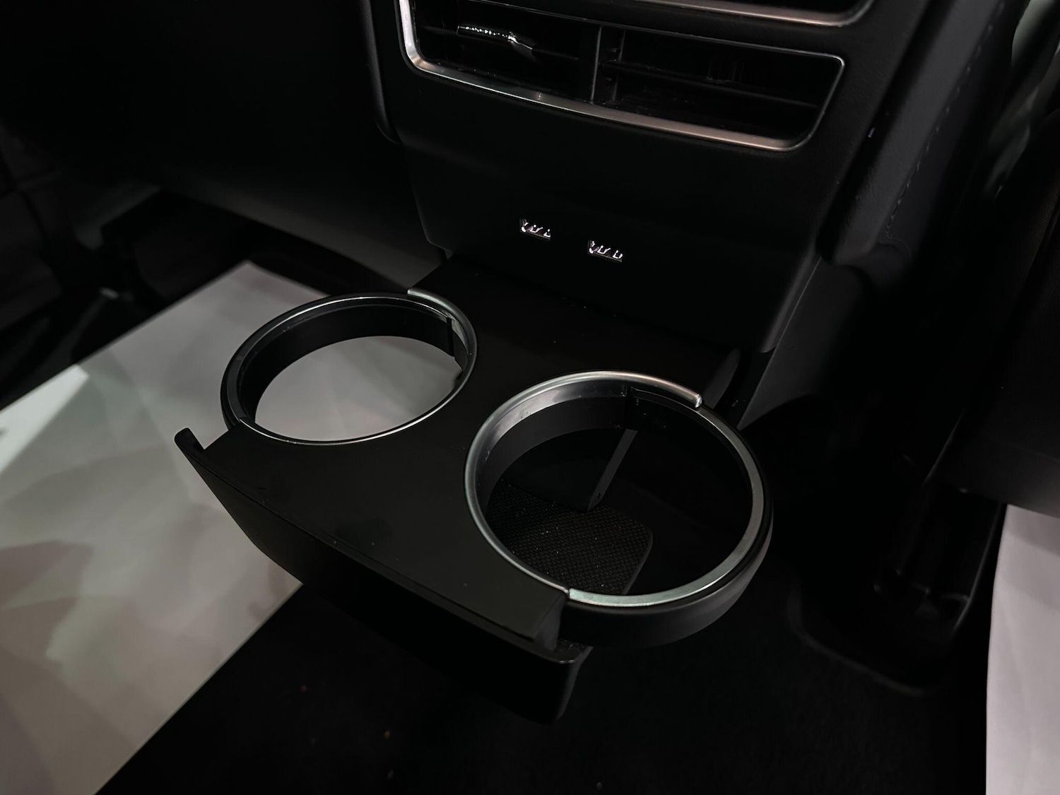 Used Tesla Model X 2018 for sale - 77067257: Photo 77