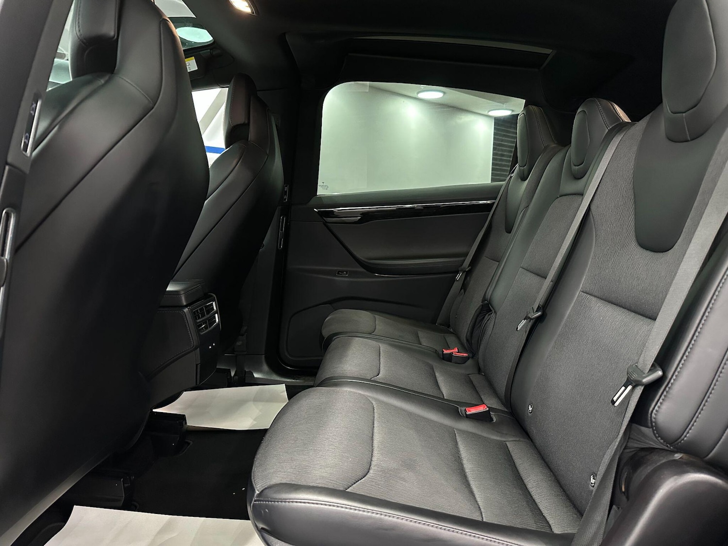 Used Tesla Model X 2018 for sale - 77067257: Photo 79