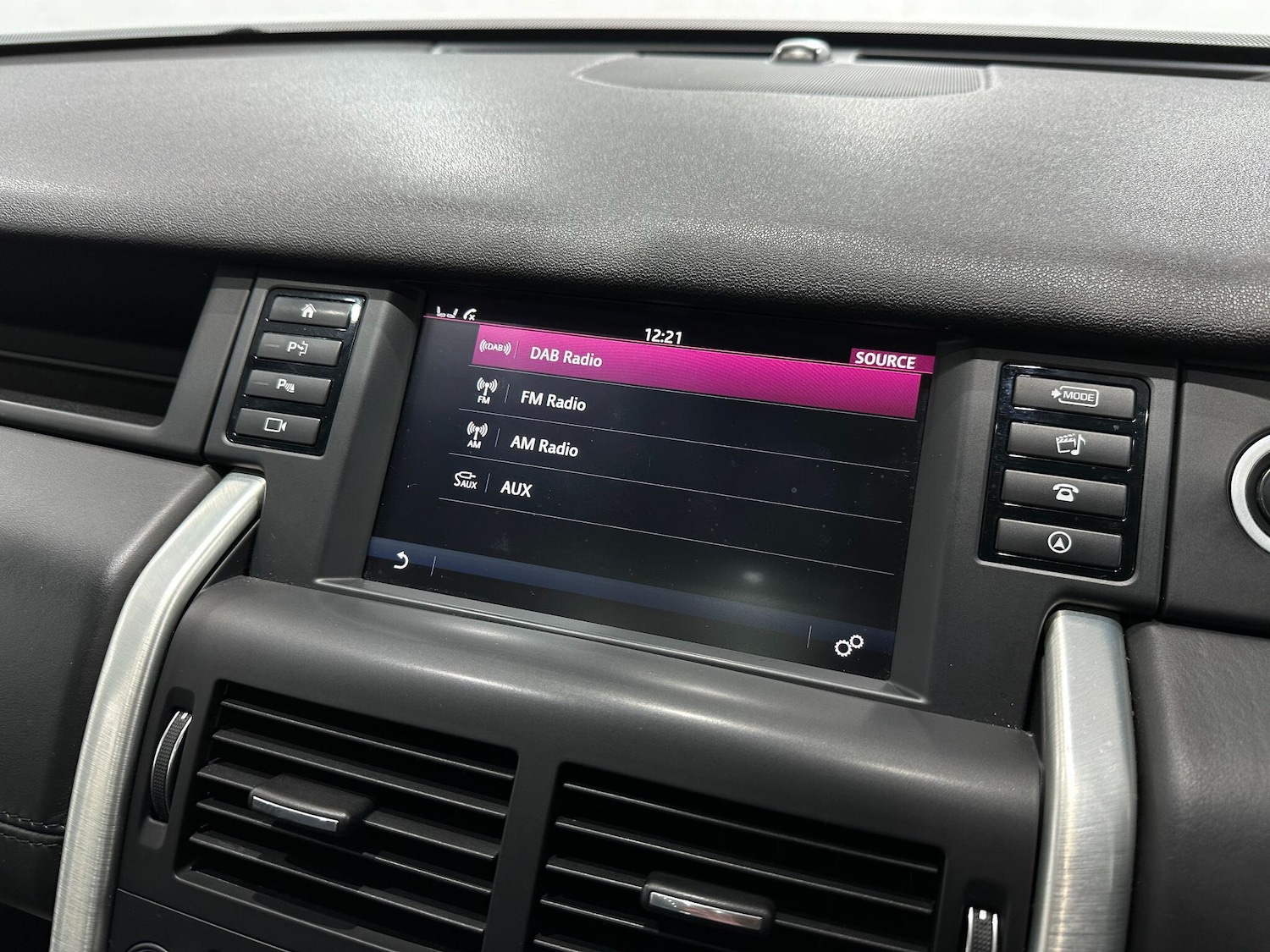 Used Land Rover Discovery Sport for sale - 76633912: Photo 40