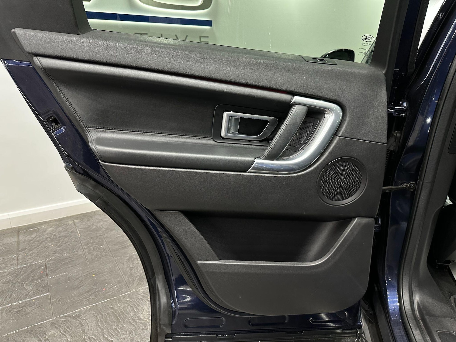 Used Land Rover Discovery Sport for sale - 76633912: Photo 51