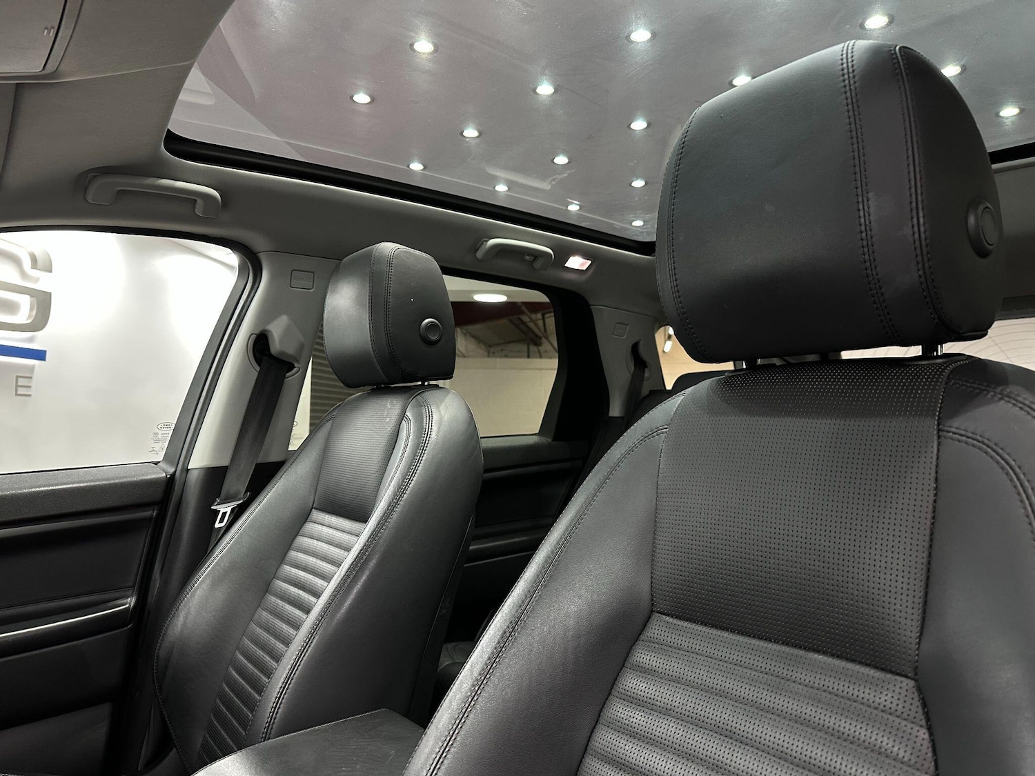 Used Land Rover Discovery Sport for sale - 76633912: Photo 59