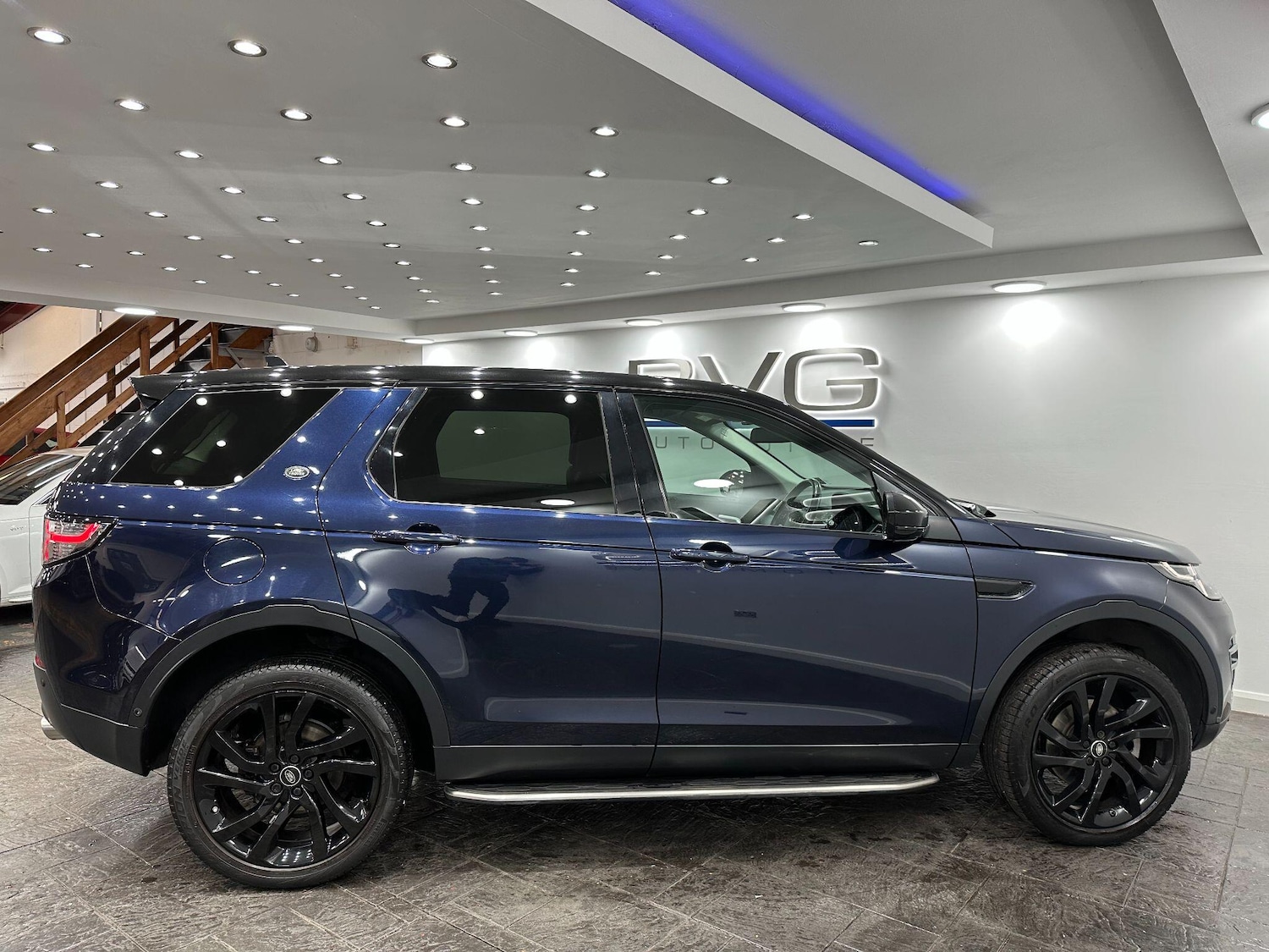 Used Land Rover Discovery Sport for sale - 76633912: Photo 8