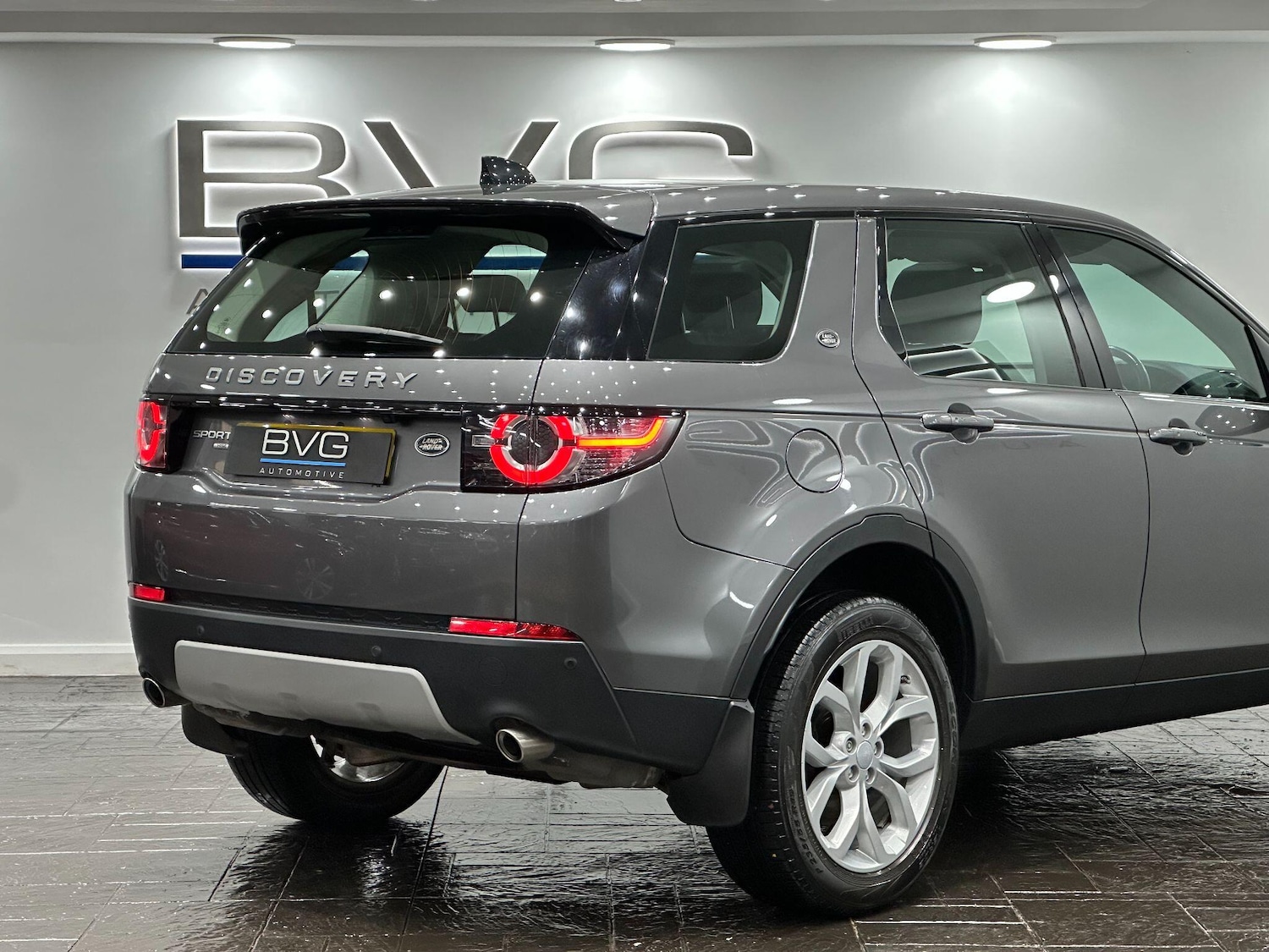 Used Land Rover Discovery Sport 2016 for sale - 76918677: Photo 20