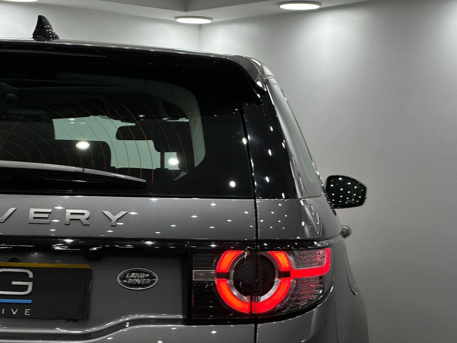 Used Land Rover Discovery Sport 2016 for sale - 76918677: Photo 22