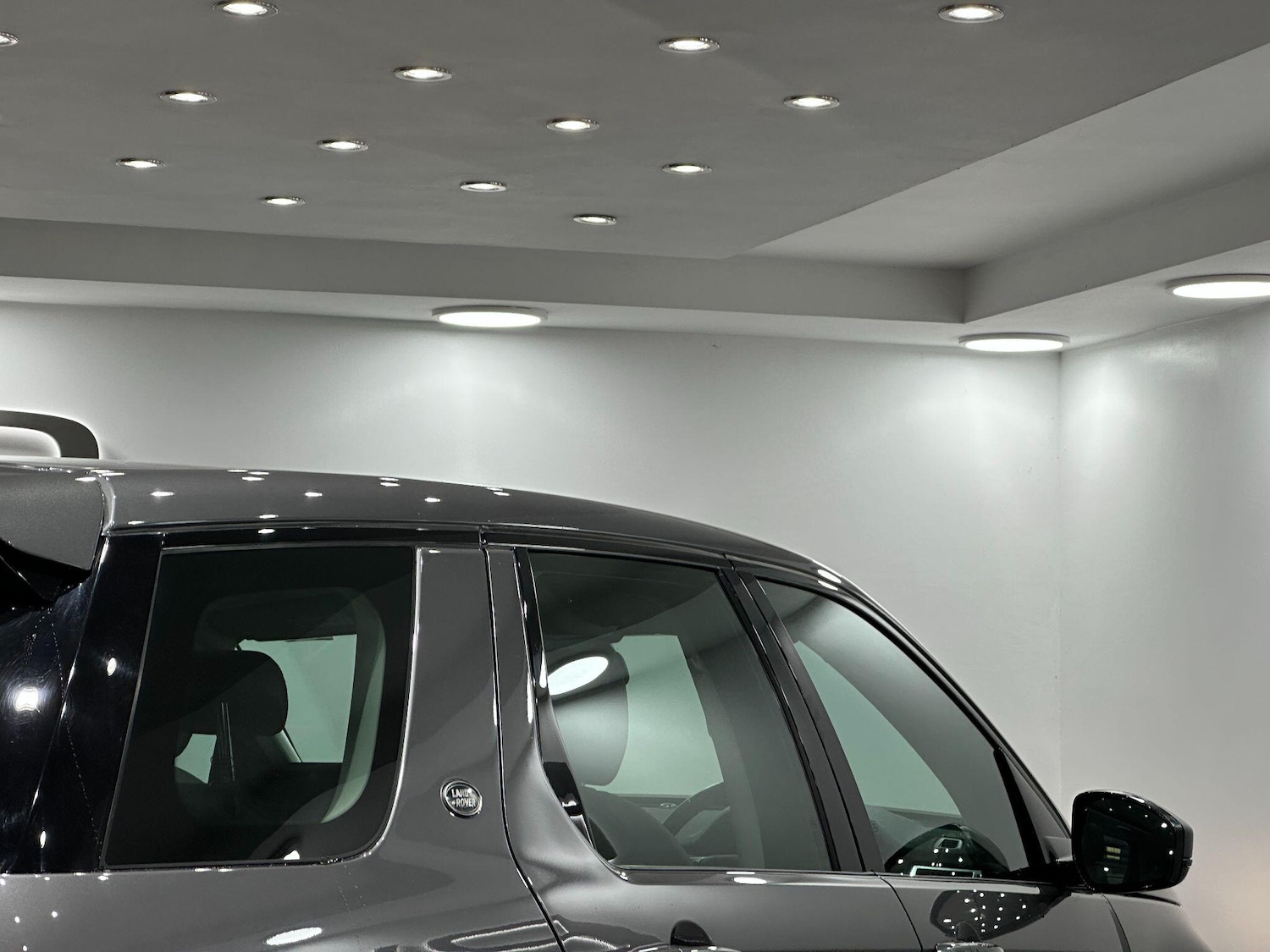 Used Land Rover Discovery Sport 2016 for sale - 76918677: Photo 24