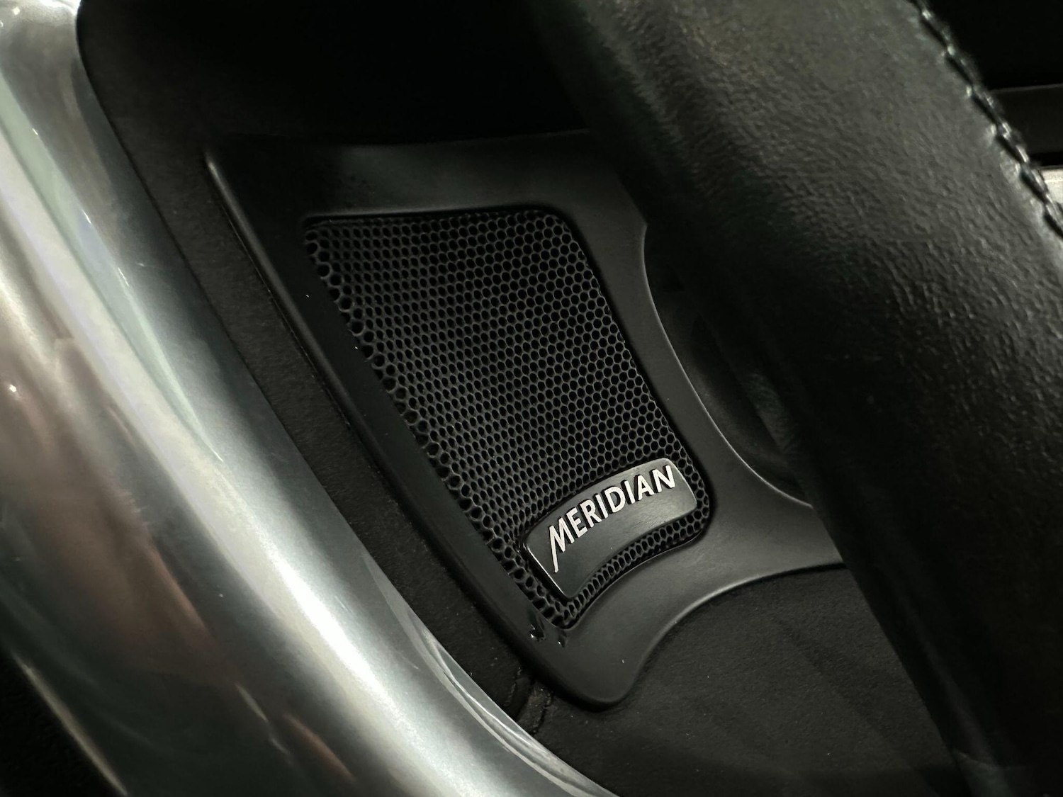 Used Land Rover Discovery Sport 2016 for sale - 76918677: Photo 29