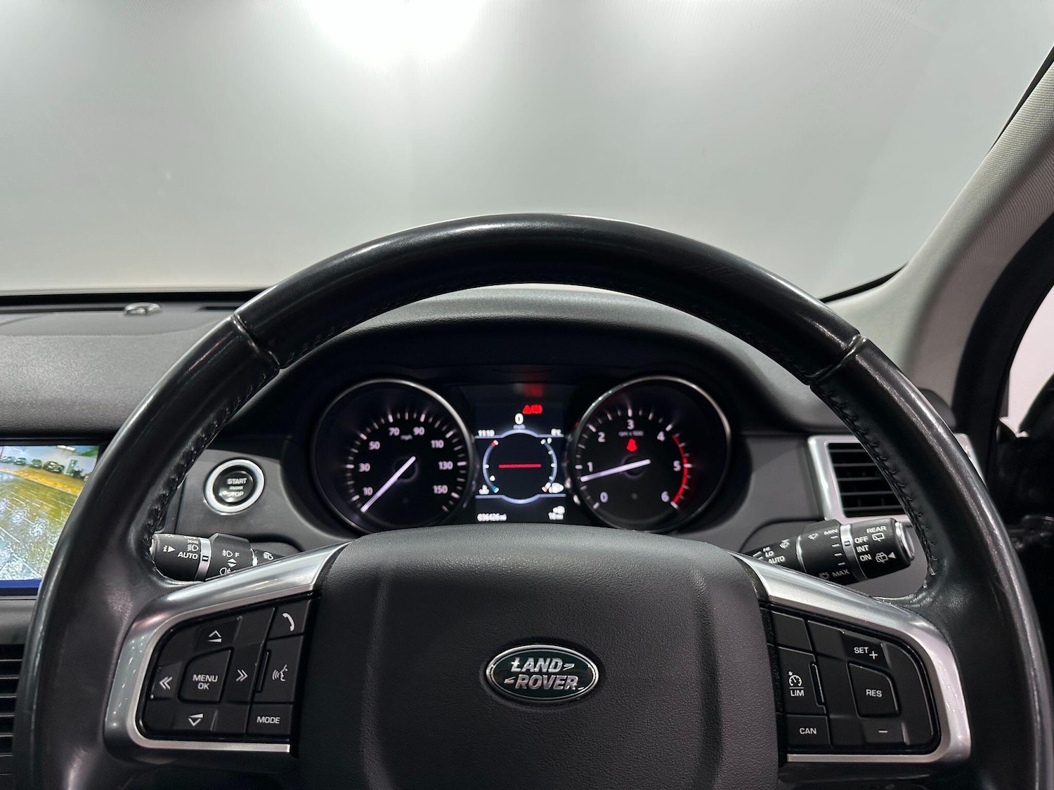 Used Land Rover Discovery Sport 2016 for sale - 76918677: Photo 46