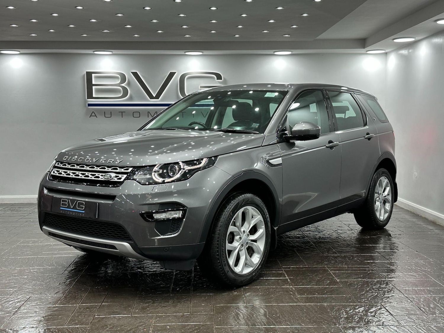 Used Land Rover Discovery Sport 2016 for sale - 76918677: Photo 6