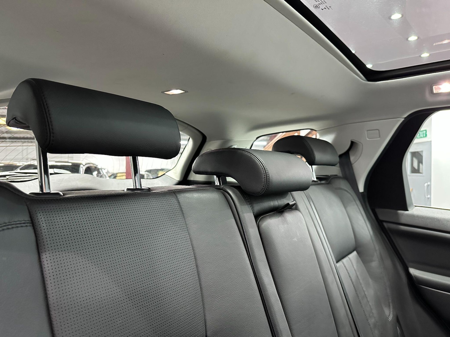 Used Land Rover Discovery Sport 2016 for sale - 76918677: Photo 60