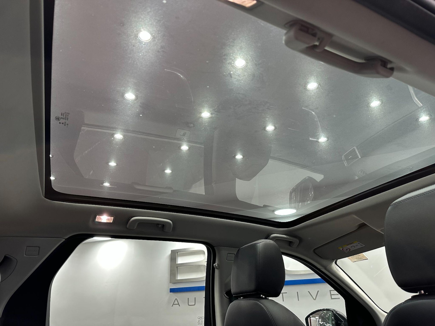 Used Land Rover Discovery Sport 2016 for sale - 76918677: Photo 61