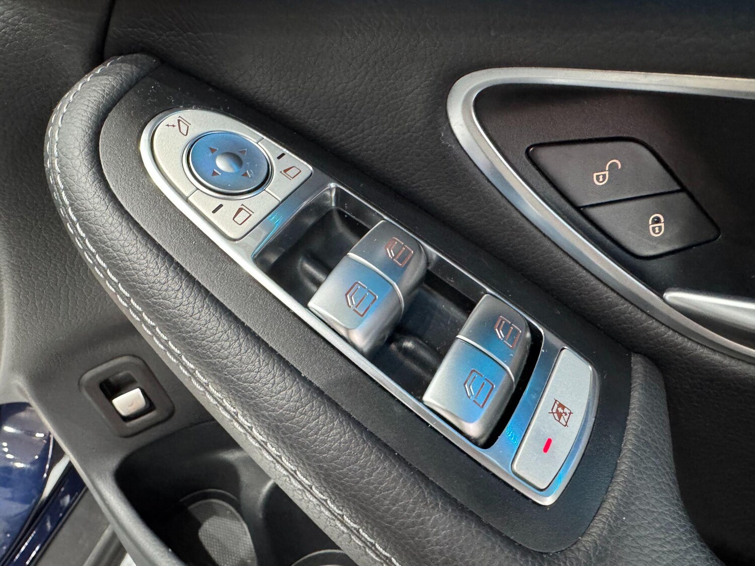 Used Mercedes-Benz EQC 2022 for sale - 77840021: Photo 28