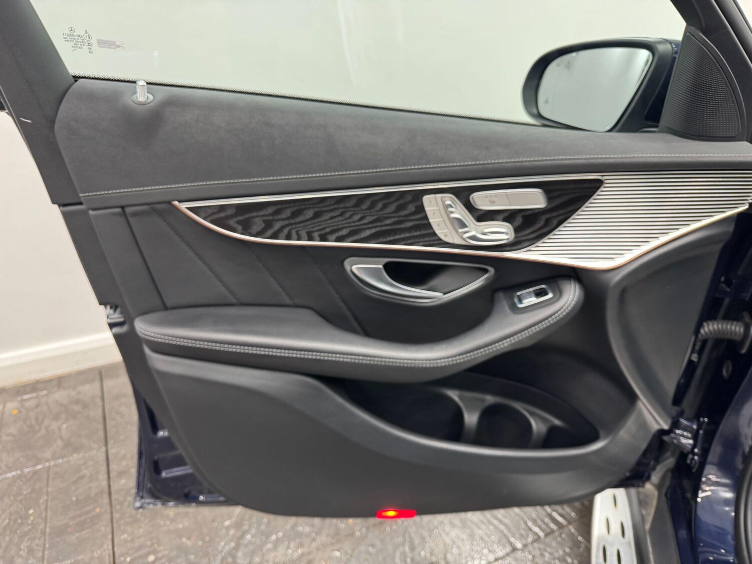 Used Mercedes-Benz EQC 2022 for sale - 77840021: Photo 49