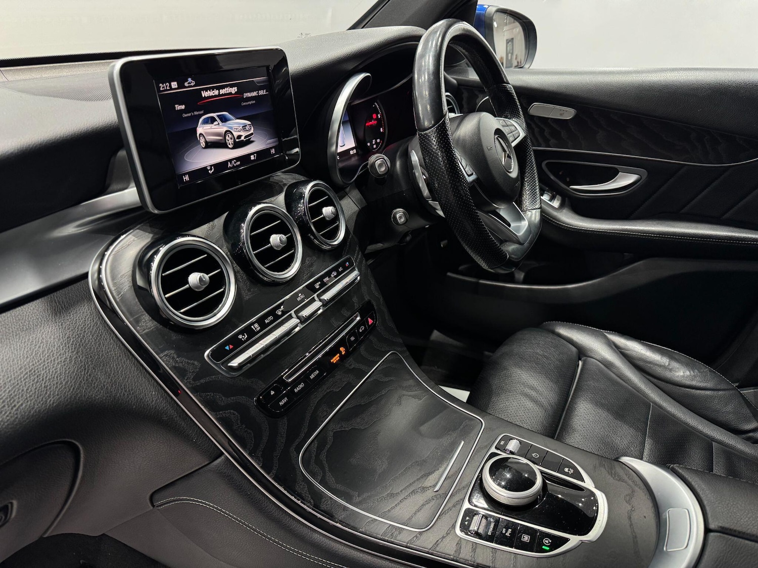 Used Mercedes-Benz GLC for sale - 77254865: Photo 48