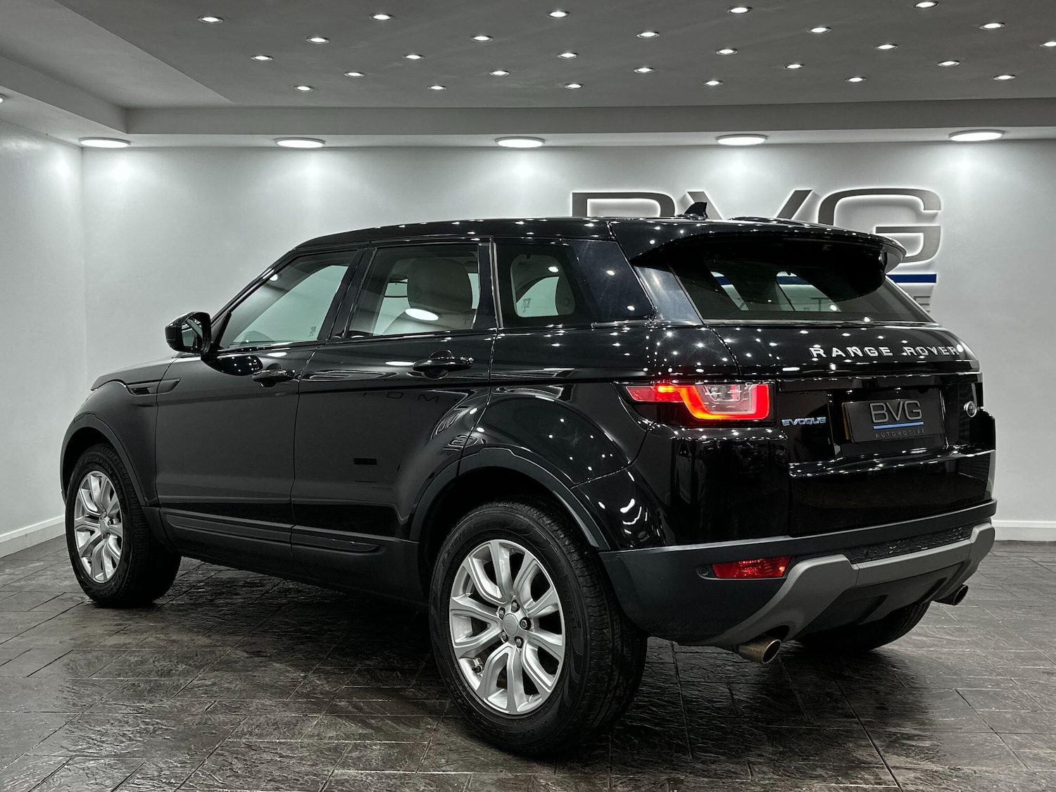 Used Land Rover Range Rover Evoque 2016 for sale - 77109794: Photo 10