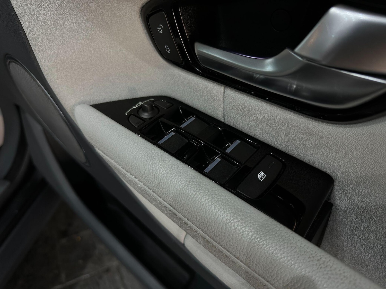 Used Land Rover Range Rover Evoque 2016 for sale - 77109794: Photo 28