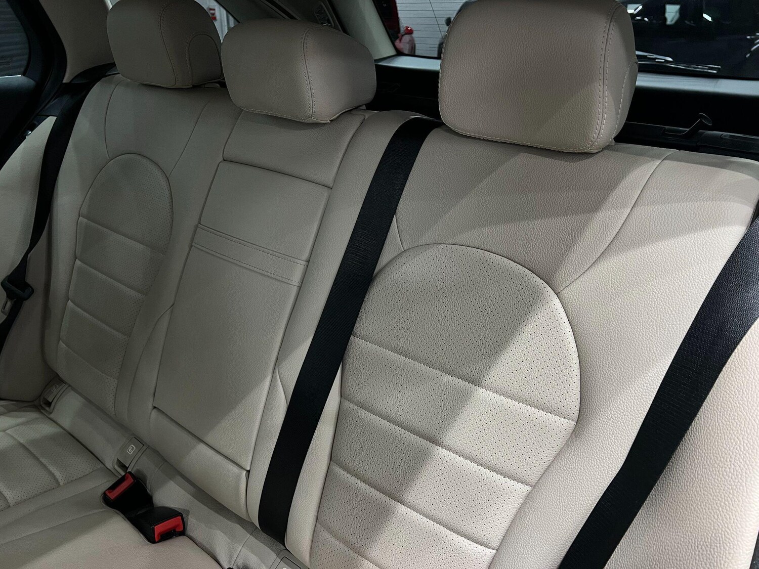 Used Mercedes-Benz C Class 2017 for sale - 76607740: Photo 59