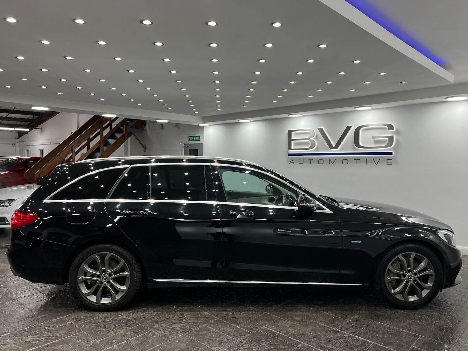 Used Mercedes-Benz C Class 2017 for sale - 76607740: Photo 9