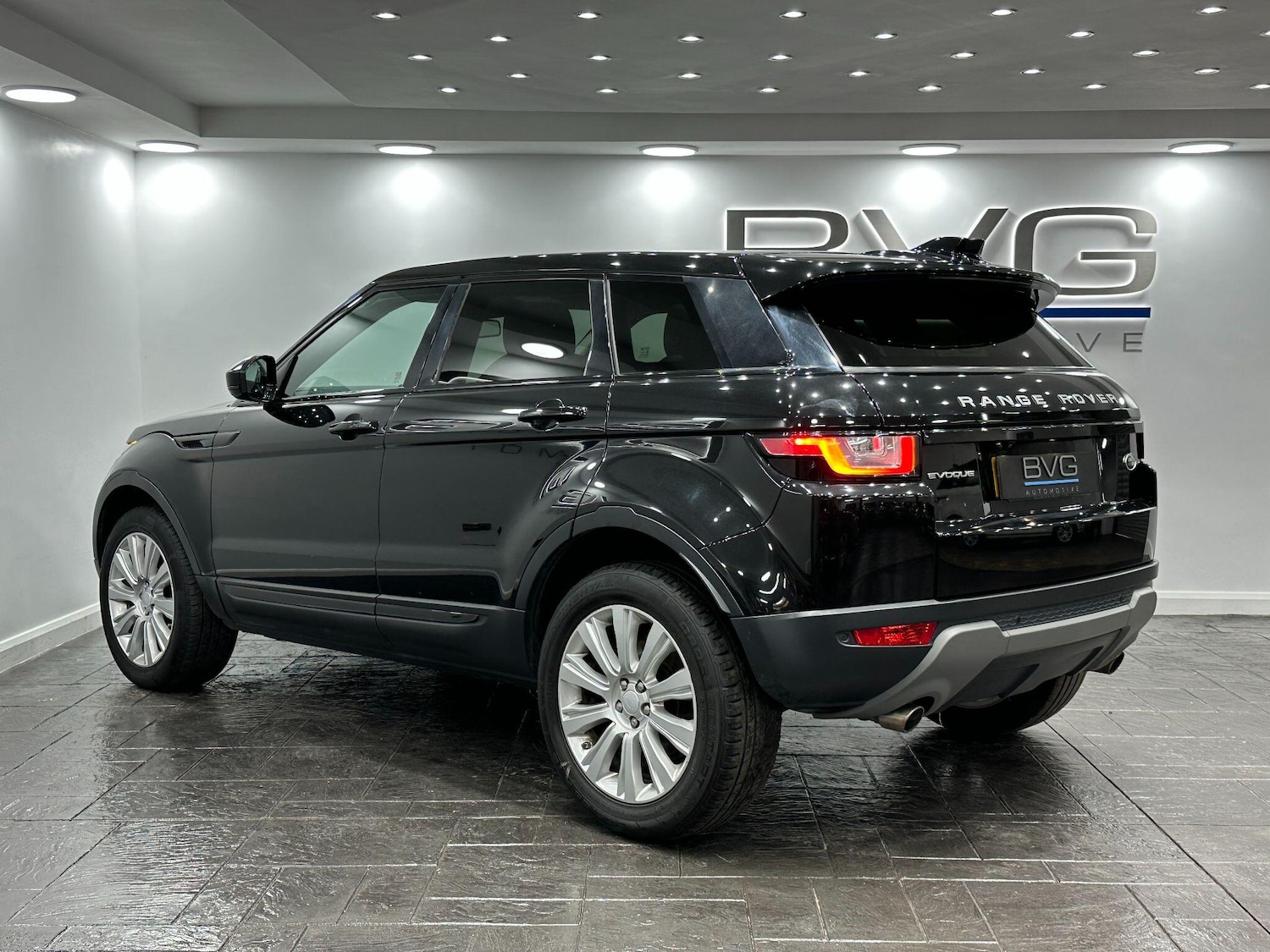 Used Land Rover Range Rover Evoque 2018 for sale - 76059533: Photo 10