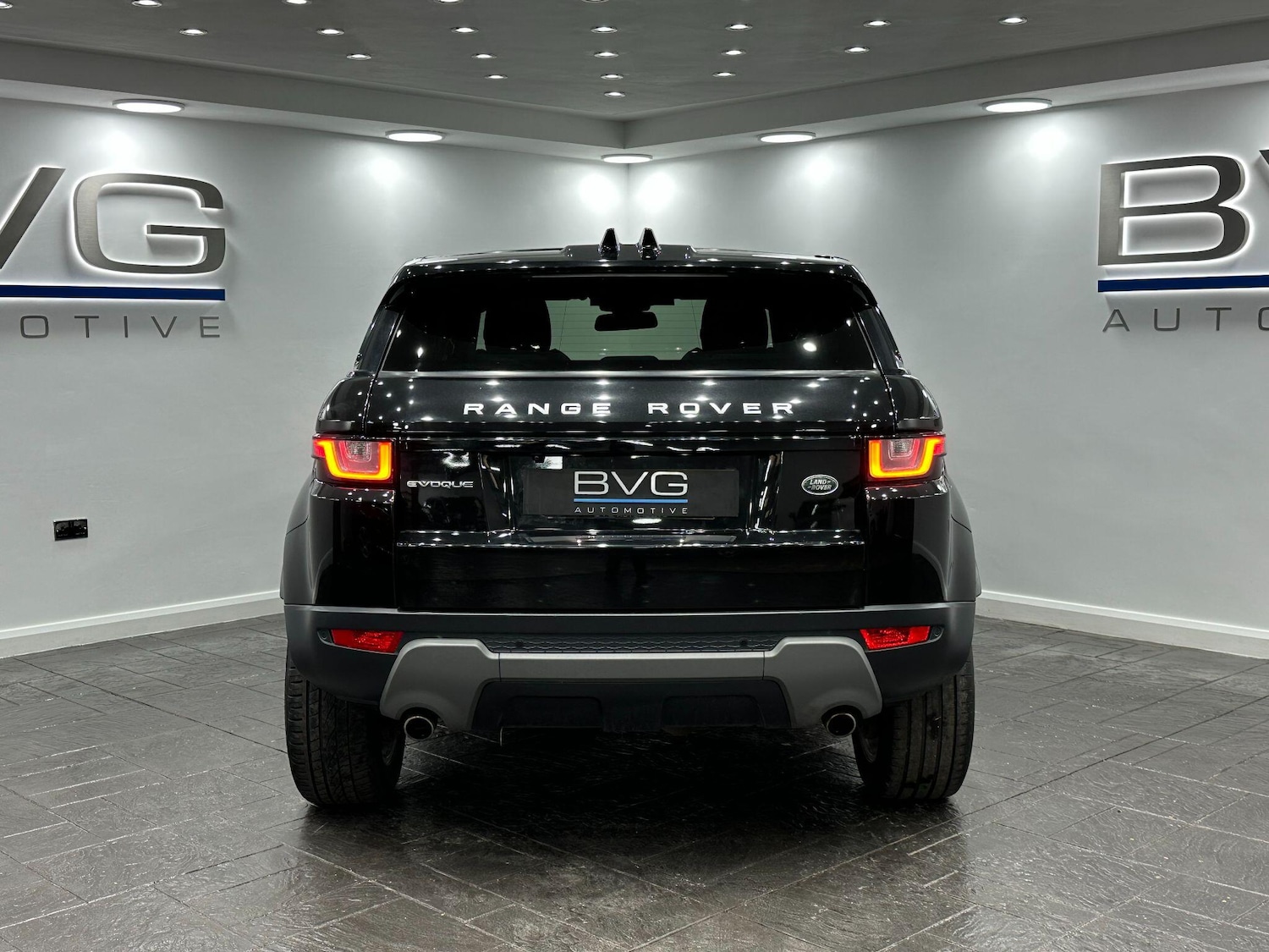 Used Land Rover Range Rover Evoque 2018 for sale - 76059533: Photo 11