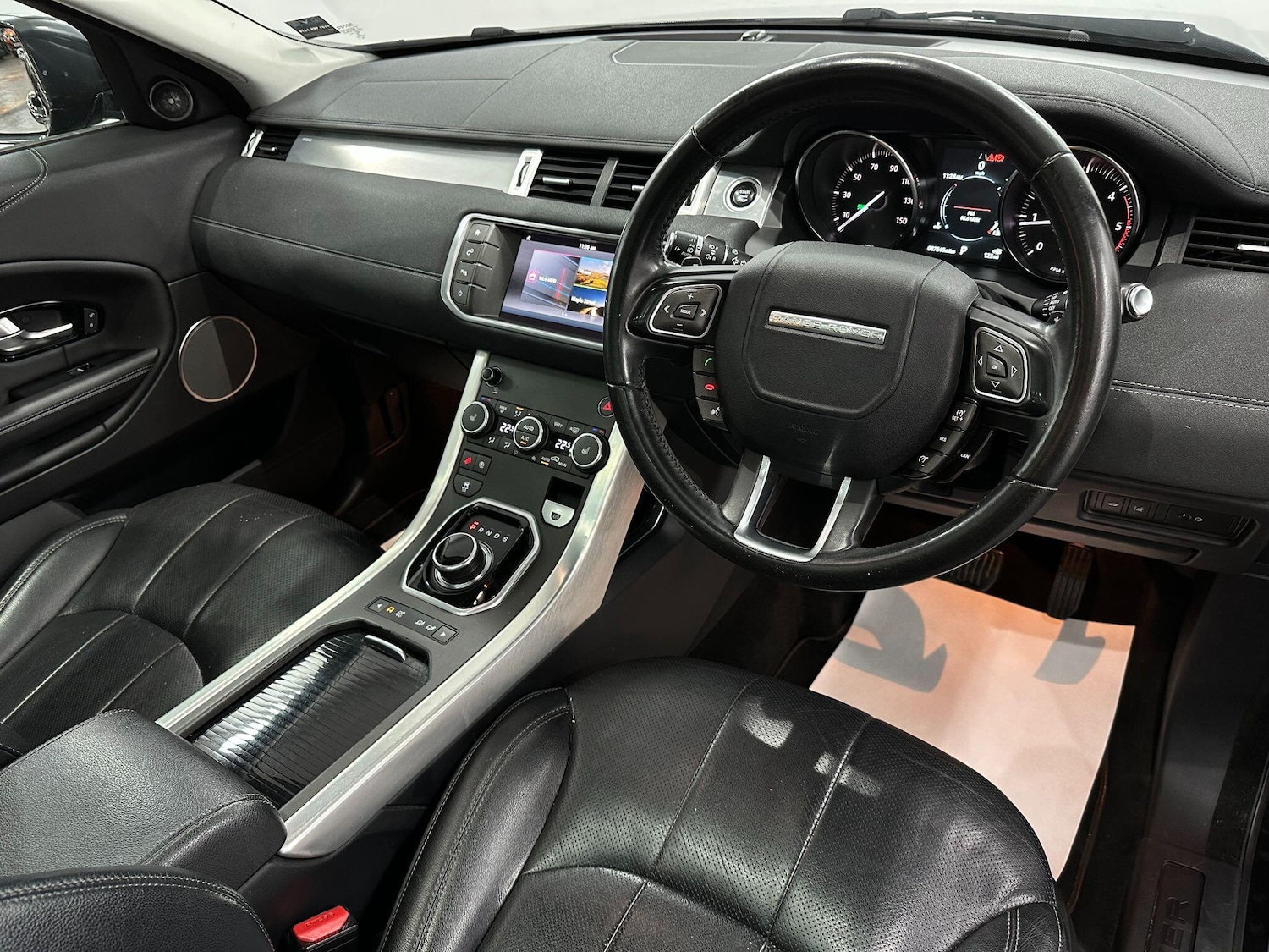 Used Land Rover Range Rover Evoque 2018 for sale - 76059533: Photo 23