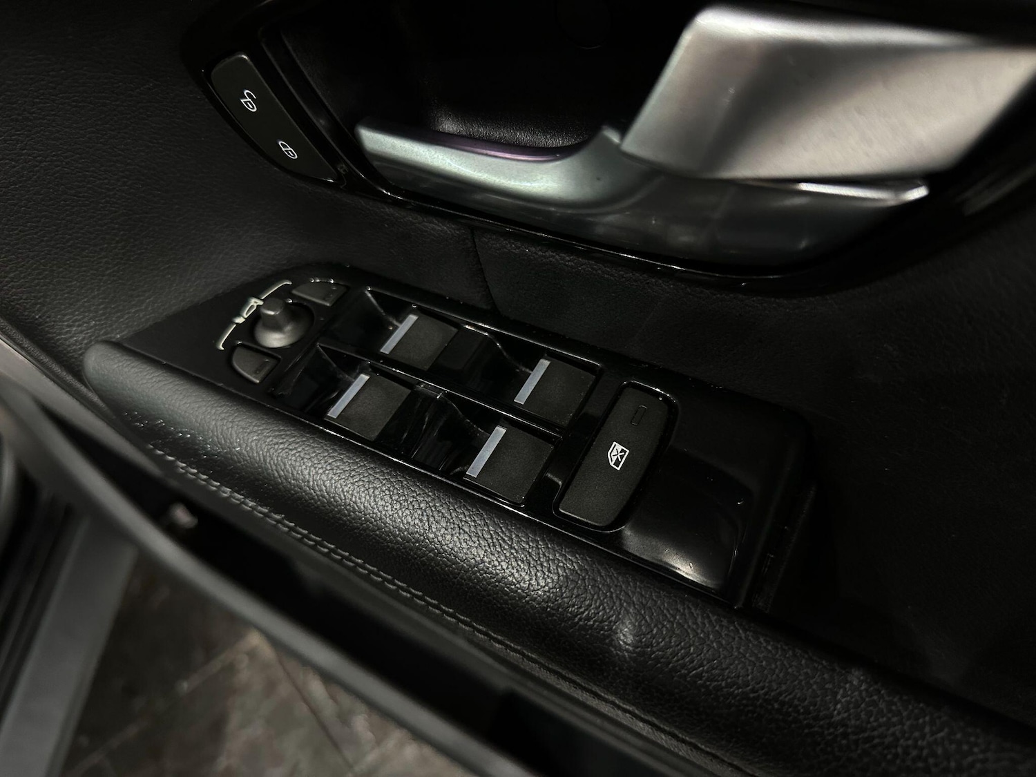 Used Land Rover Range Rover Evoque 2018 for sale - 76059533: Photo 29