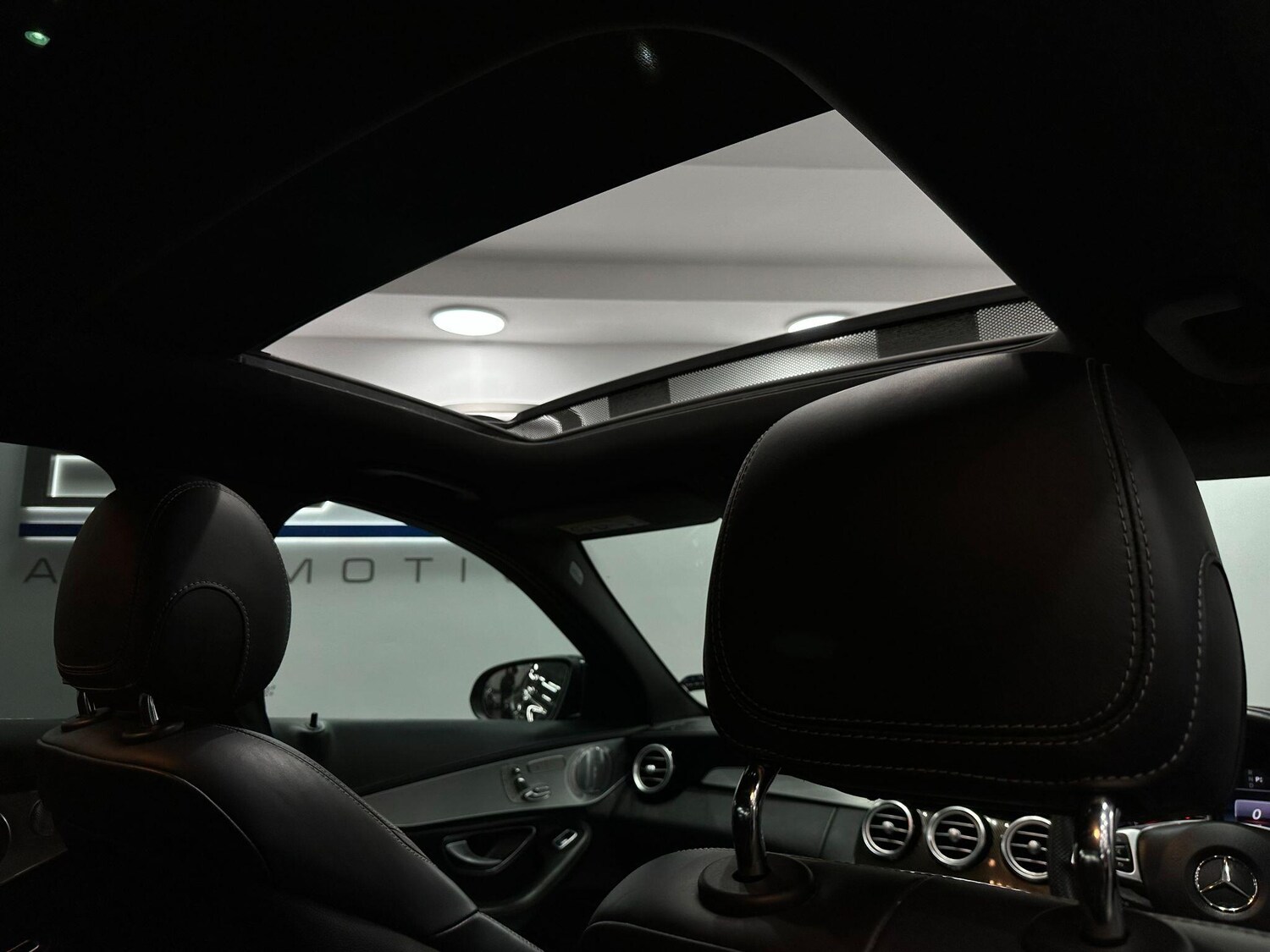 Used Mercedes-Benz C Class 2016 for sale - 76619718: Photo 53