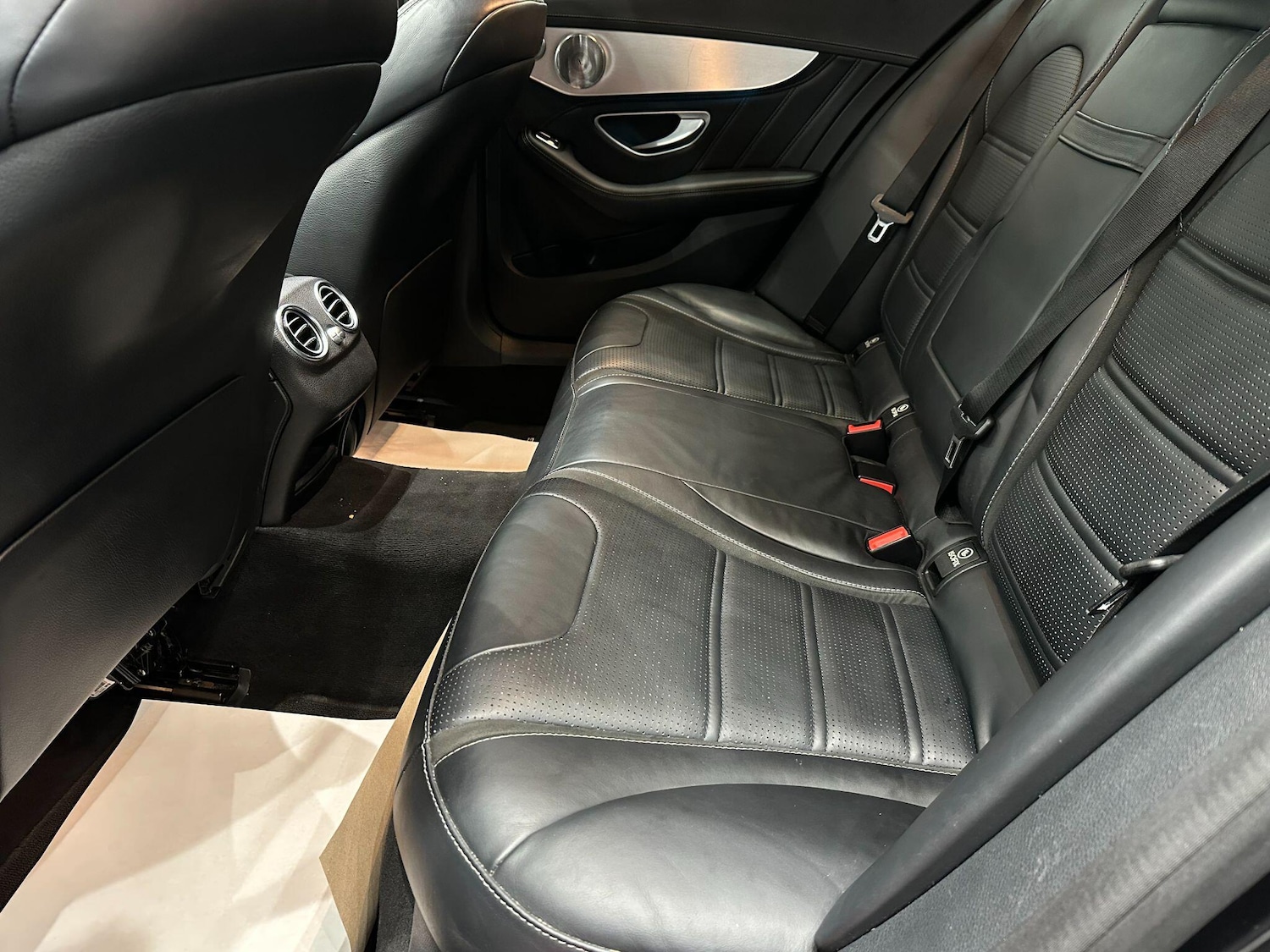 Used Mercedes-Benz C Class 2016 for sale - 76619718: Photo 64