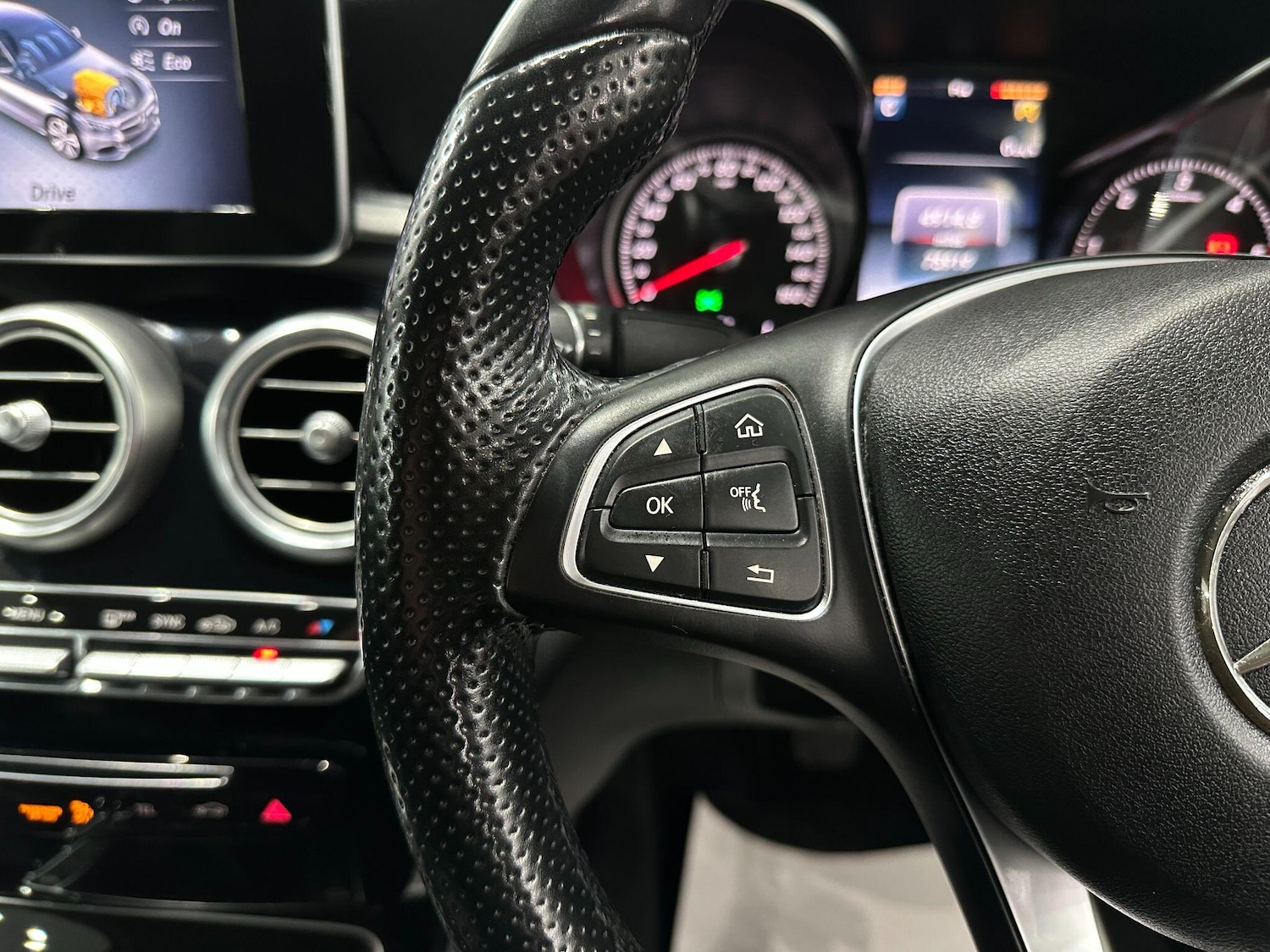 Used Mercedes-Benz C Class for sale - 77658027: Photo 36