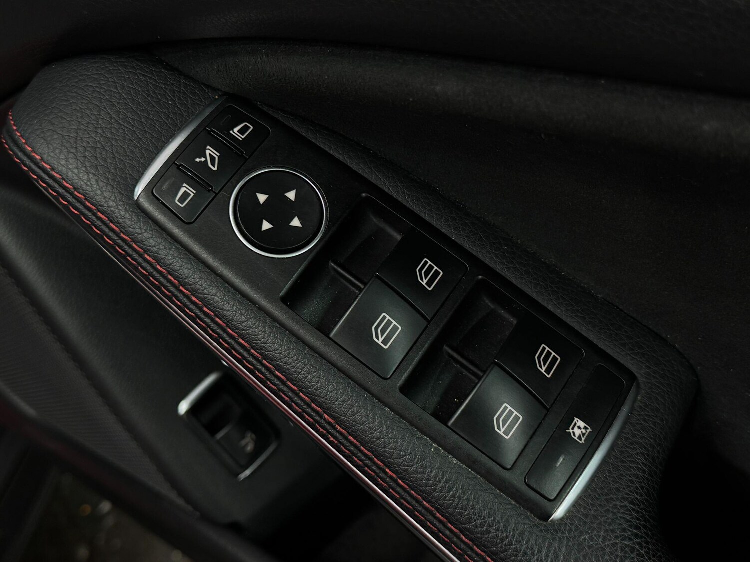 Used Mercedes-Benz GLA 2017 for sale - 77523817: Photo 27