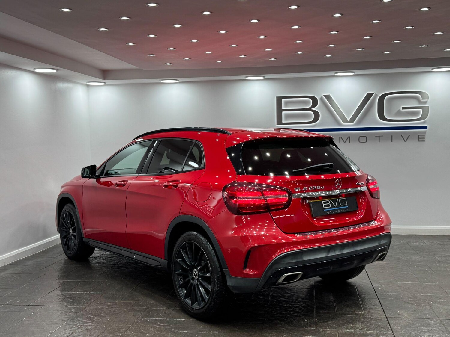 Used Mercedes-Benz GLA 2017 for sale - 77523817: Photo 9