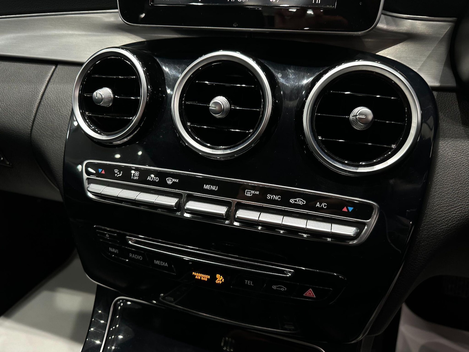 Used Mercedes-Benz C Class 2017 for sale - 77015791: Photo 37