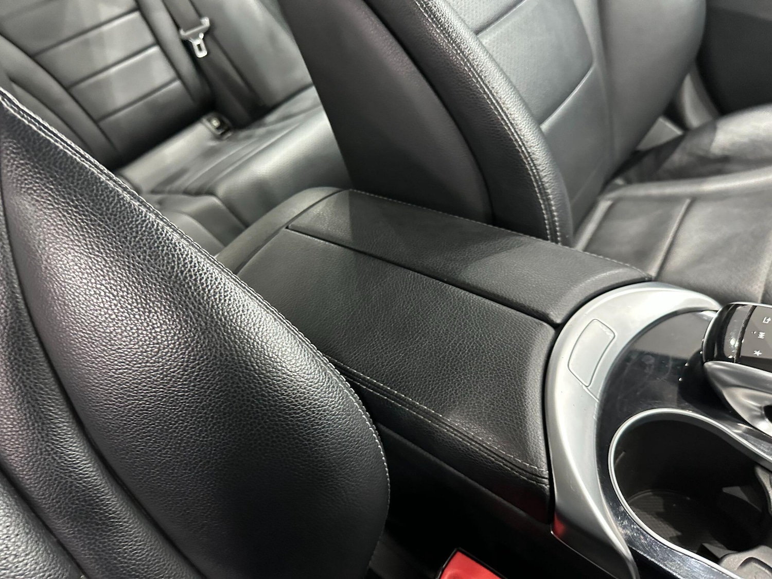 Used Mercedes-Benz C Class 2017 for sale - 77015791: Photo 40