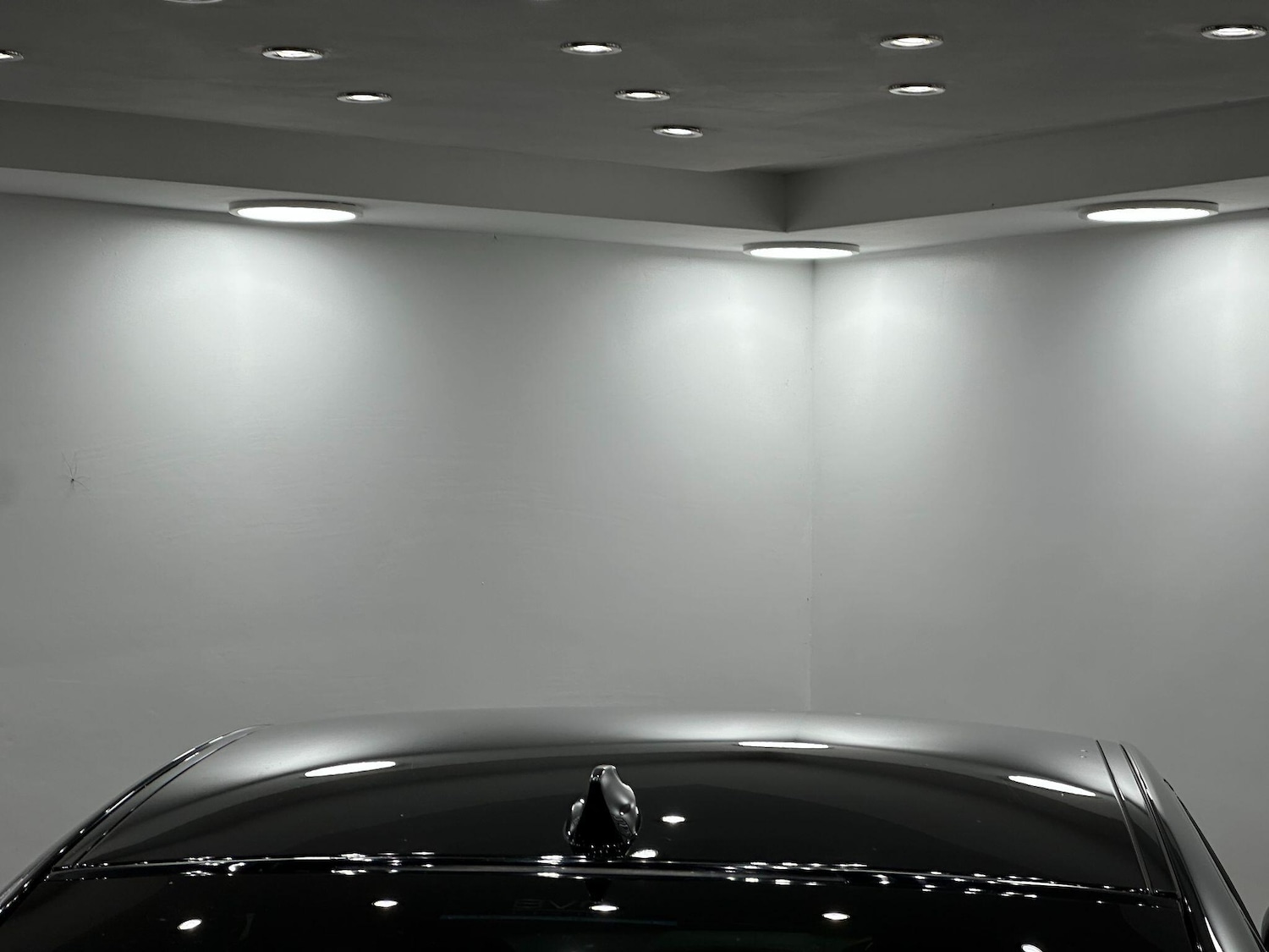 Used Jaguar XE 2016 for sale - 76887388: Photo 21