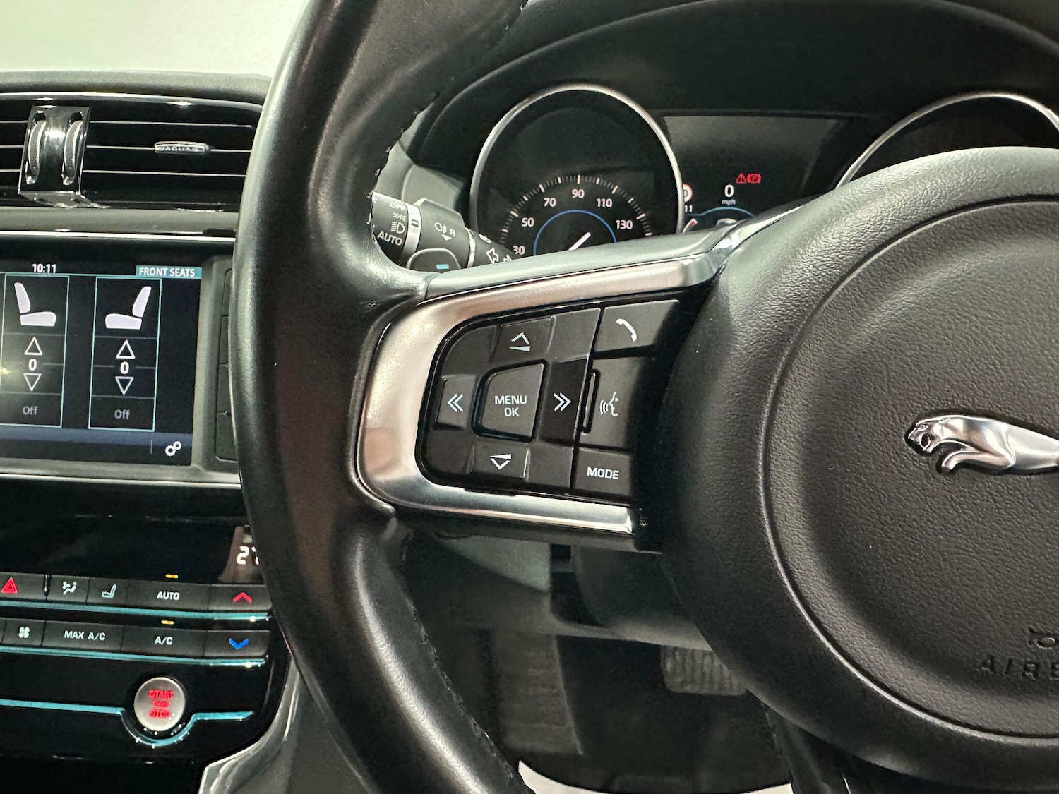 Used Jaguar XE 2016 for sale - 76887388: Photo 42