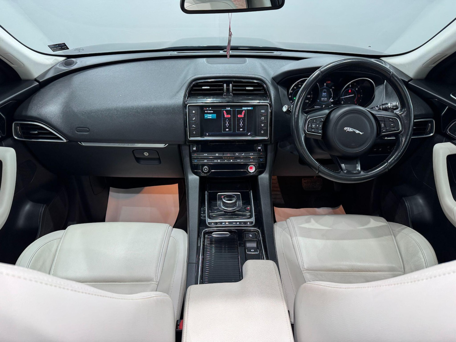 Used Jaguar F-Pace 2016 for sale - 77587286: Photo 25