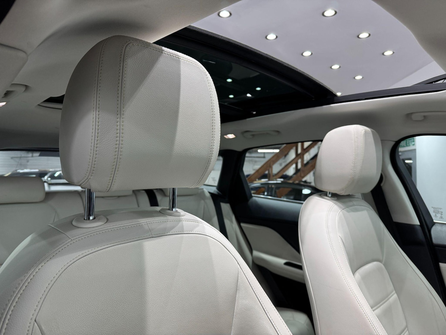 Used Jaguar F-Pace 2016 for sale - 77587286: Photo 27