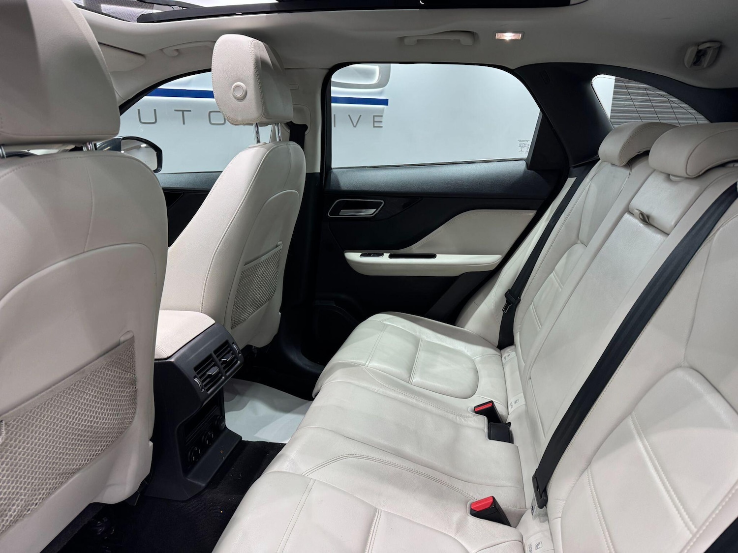 Used Jaguar F-Pace 2016 for sale - 77587286: Photo 52