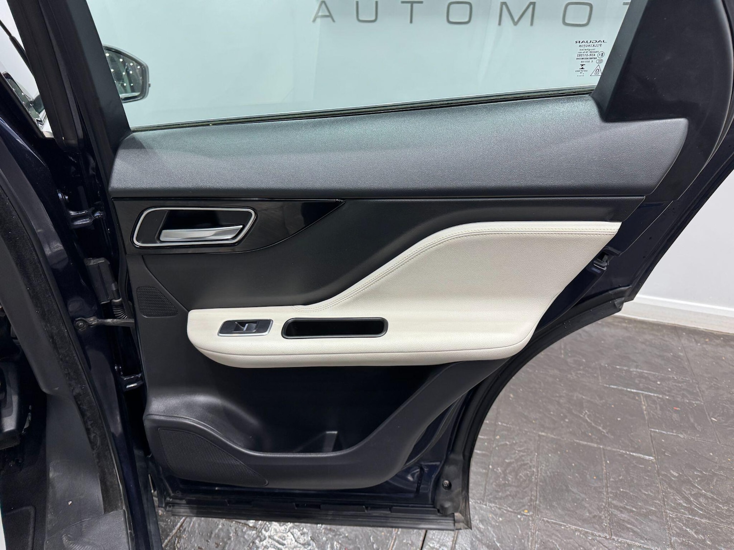 Used Jaguar F-Pace 2016 for sale - 77587286: Photo 55