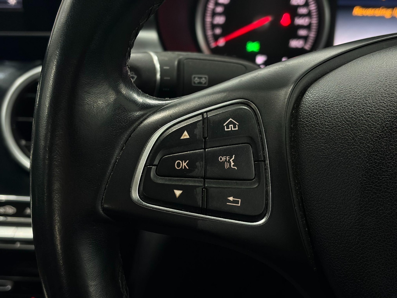 Used Mercedes-Benz C Class 2015 for sale - 77267720: Photo 44