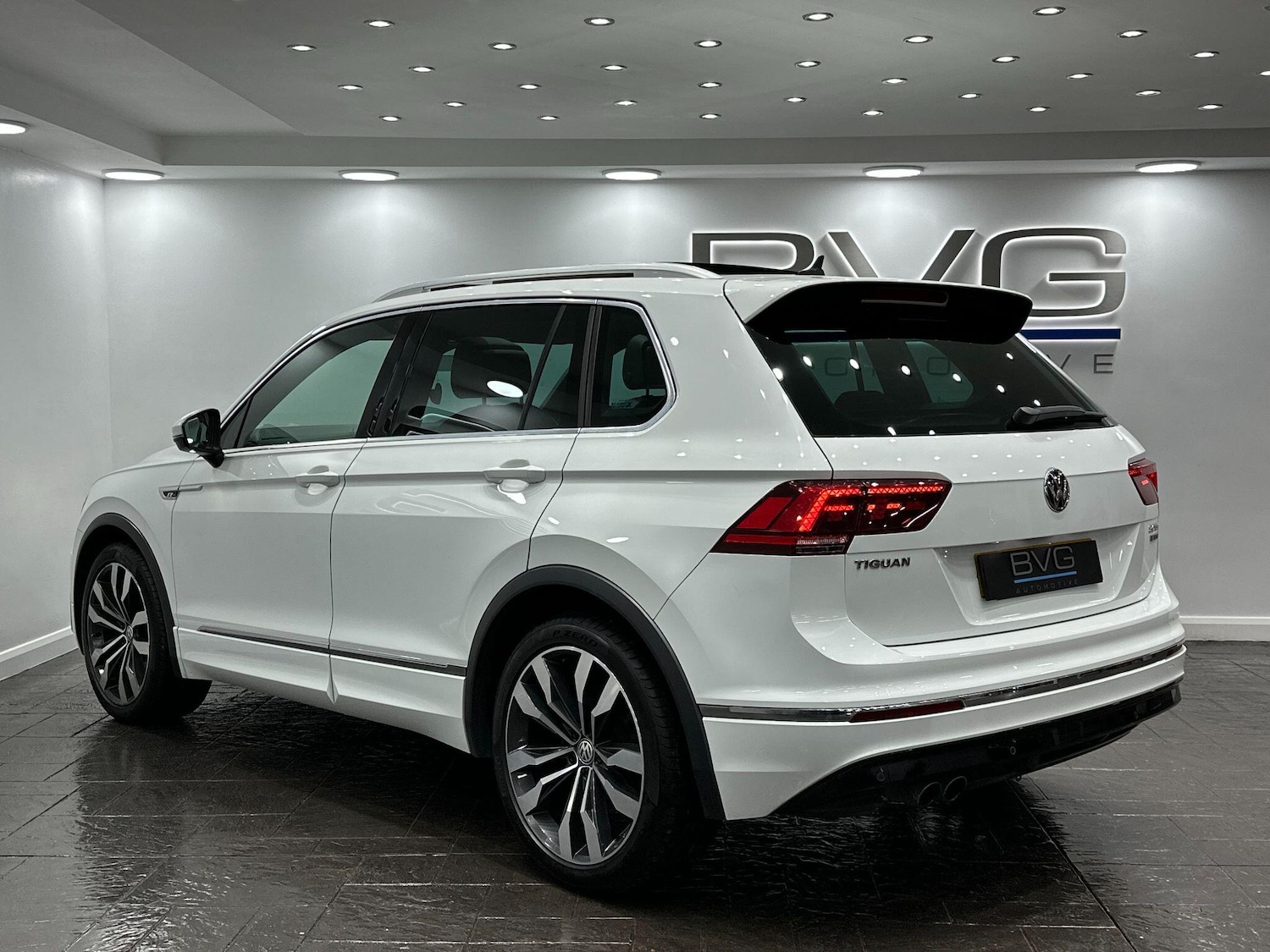 Used Volkswagen Tiguan 2016 for sale - 77091481: Photo 10