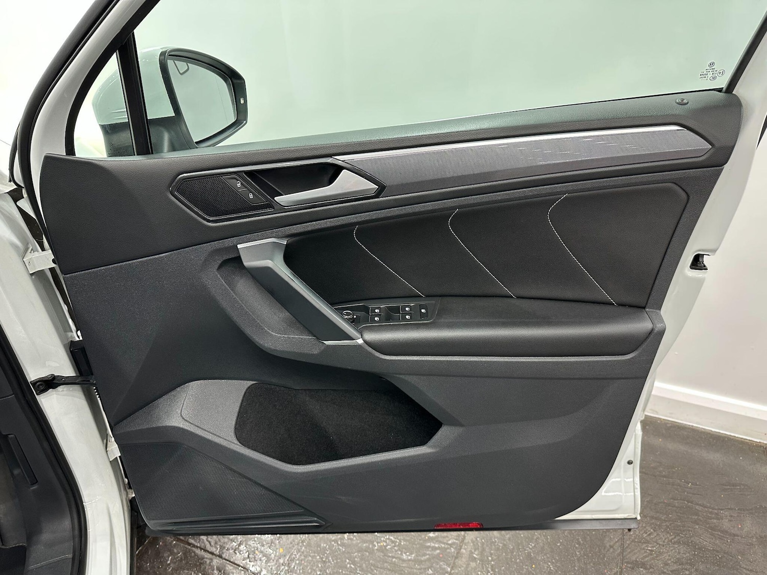 Used Volkswagen Tiguan 2016 for sale - 77091481: Photo 26