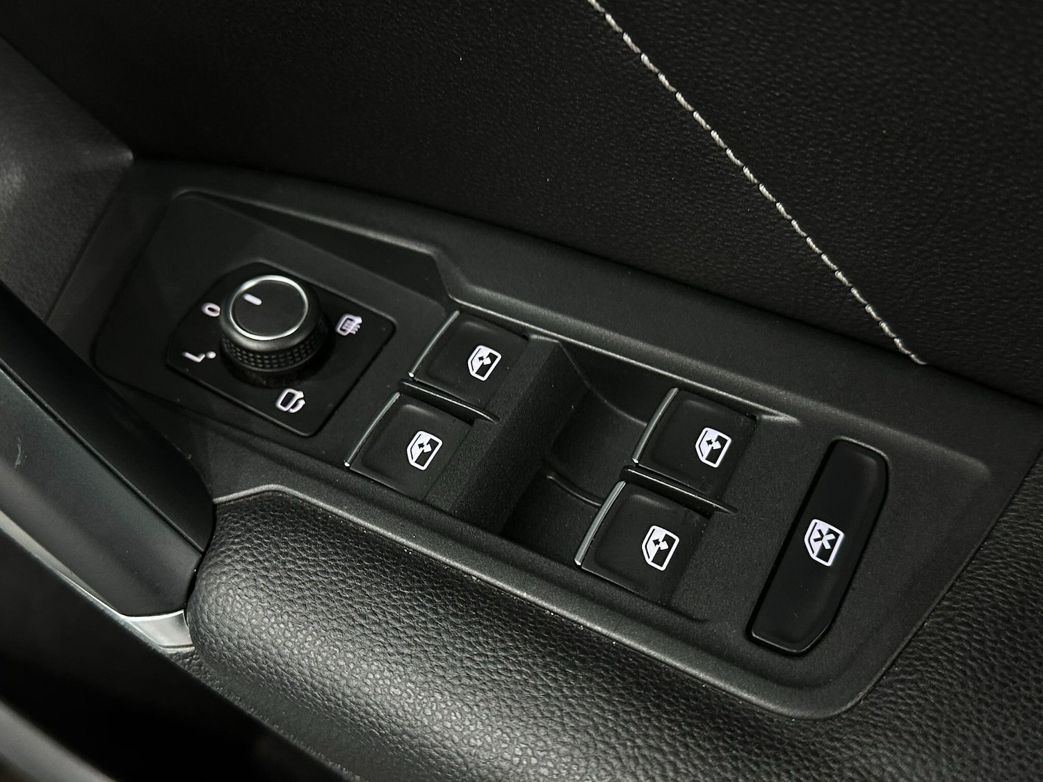 Used Volkswagen Tiguan 2016 for sale - 77091481: Photo 27