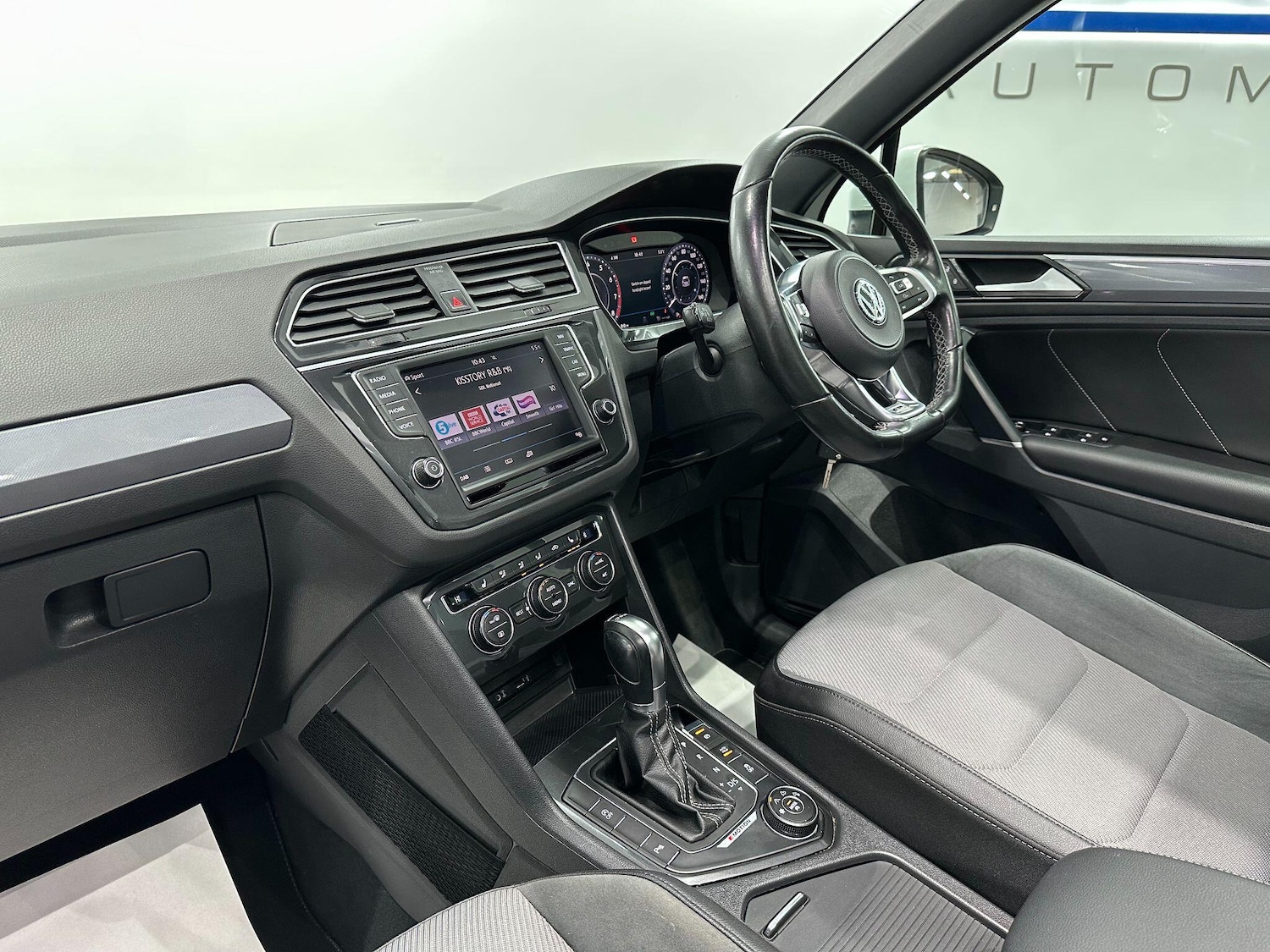 Used Volkswagen Tiguan 2016 for sale - 77091481: Photo 49