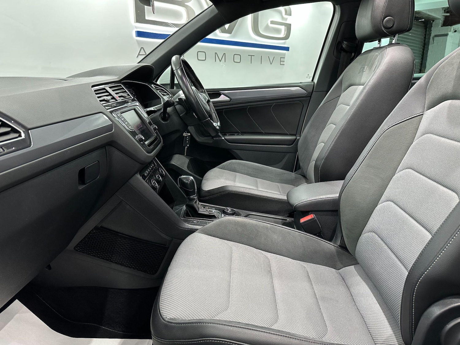 Used Volkswagen Tiguan 2016 for sale - 77091481: Photo 52