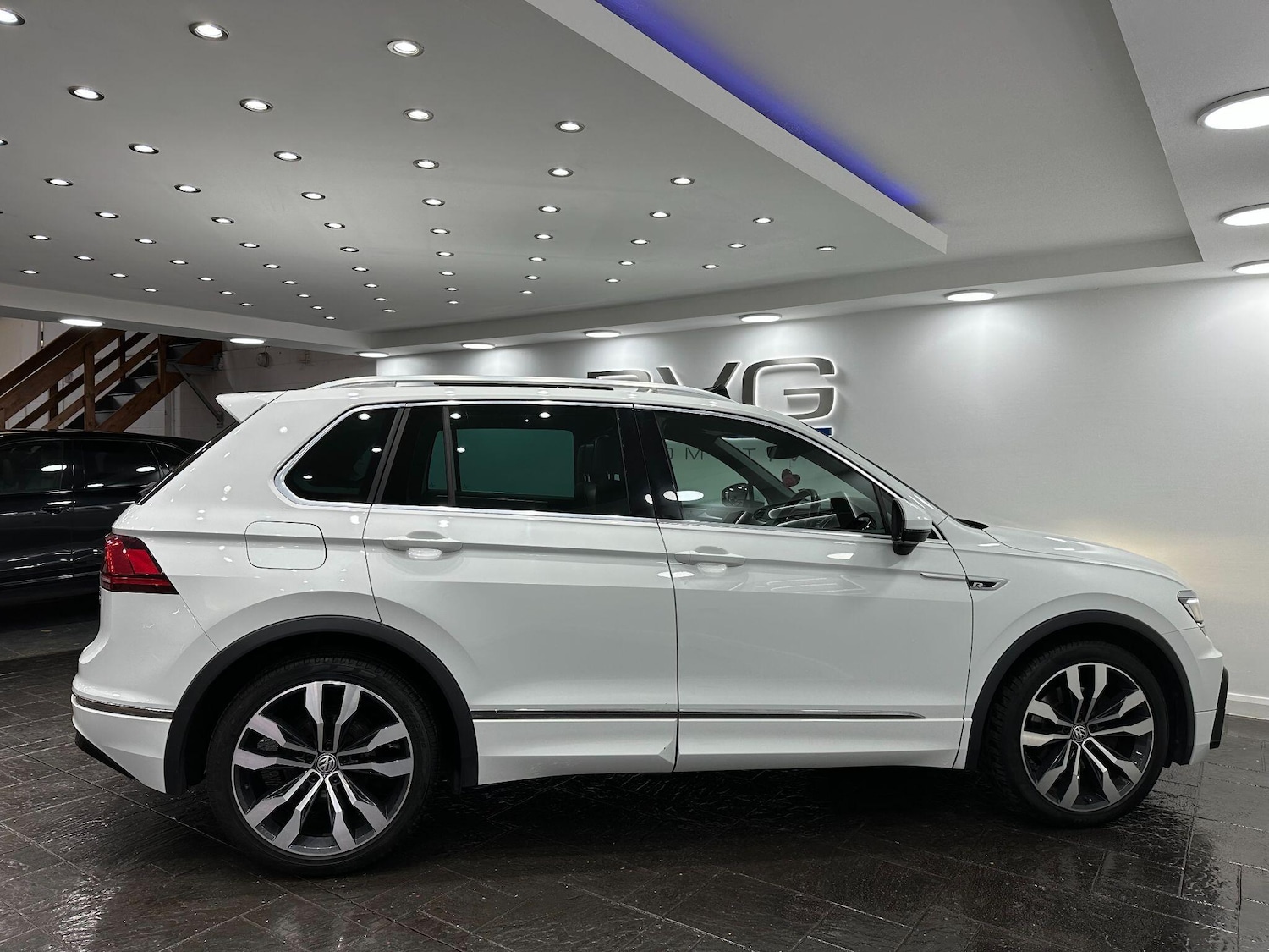 Used Volkswagen Tiguan 2016 for sale - 77091481: Photo 8